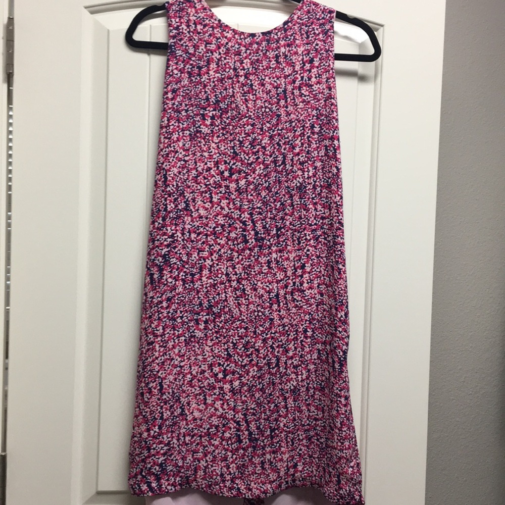 Flowered Pink, Navy Dress, size small. 🌸